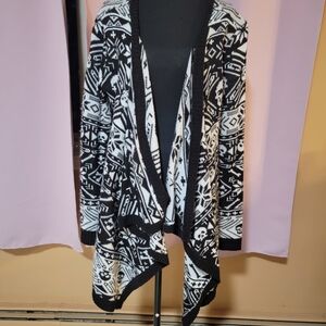 Hot Topic Black and White Skull Cardigan
